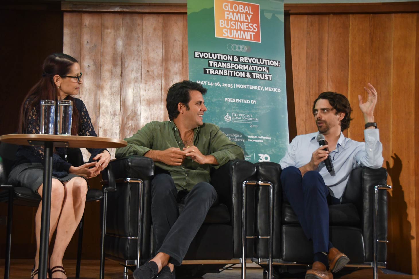 Marcela Ramírez-Pasillas y emprendedores familiares en panel del Global Family Business Summit 2025