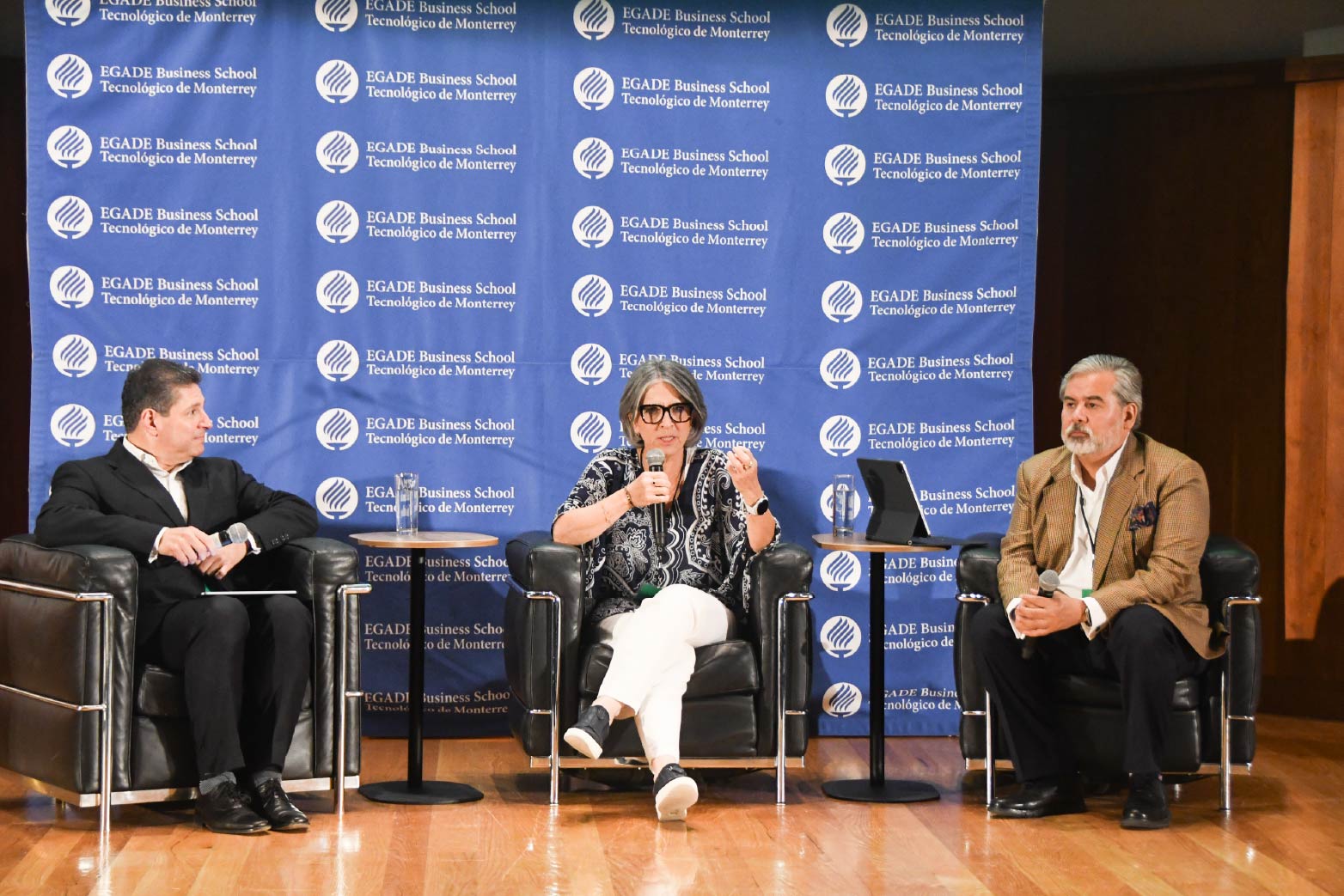 María Fonseca y expertos de KPMG en el Global Family Business Summit 2025