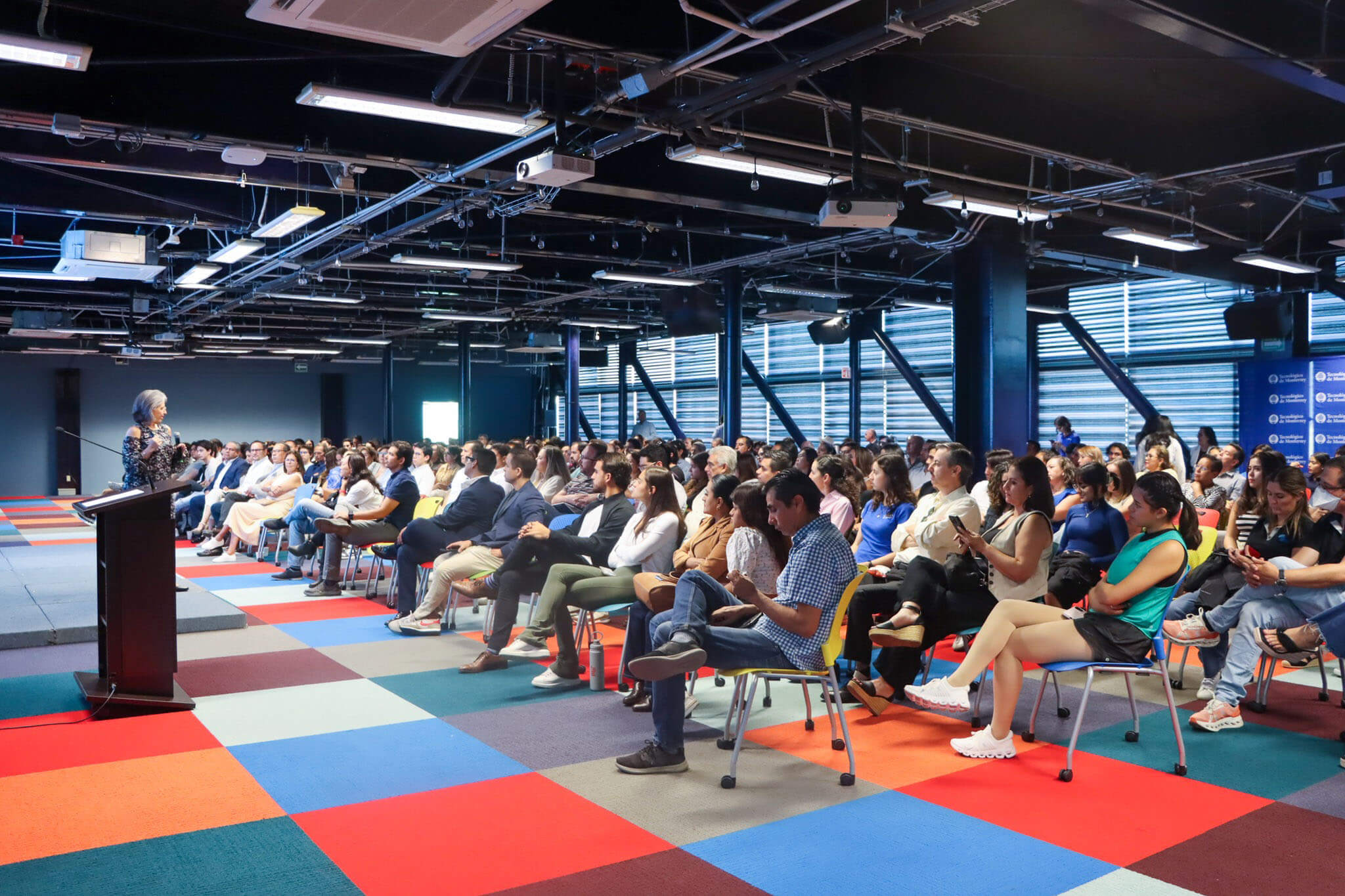 de empresa familiar a familia empresaria María Fonseca IFEM