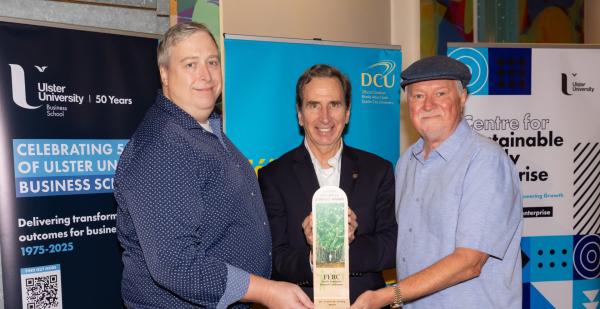 Justin B. Craig recibe premio FERC 